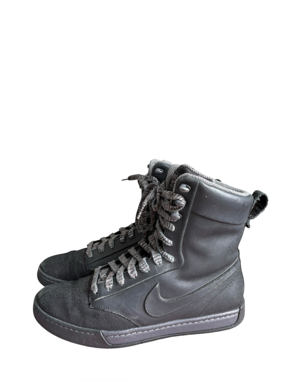 Nike Women Boot Air Royalty Highness Size 8M Black.